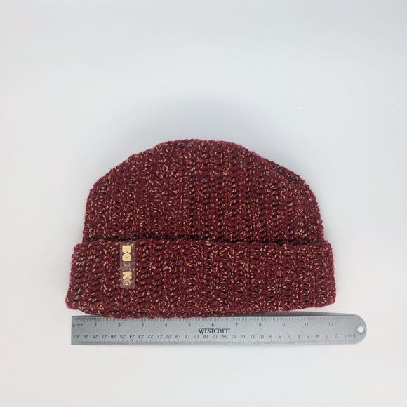NODS "Vivid Burgundy" Handmade Crotchet Beanie (D-0010) - Picture 6 of 7